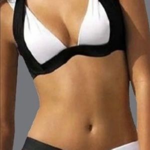 Womens bikini swimsuit. Black and white. Size M.